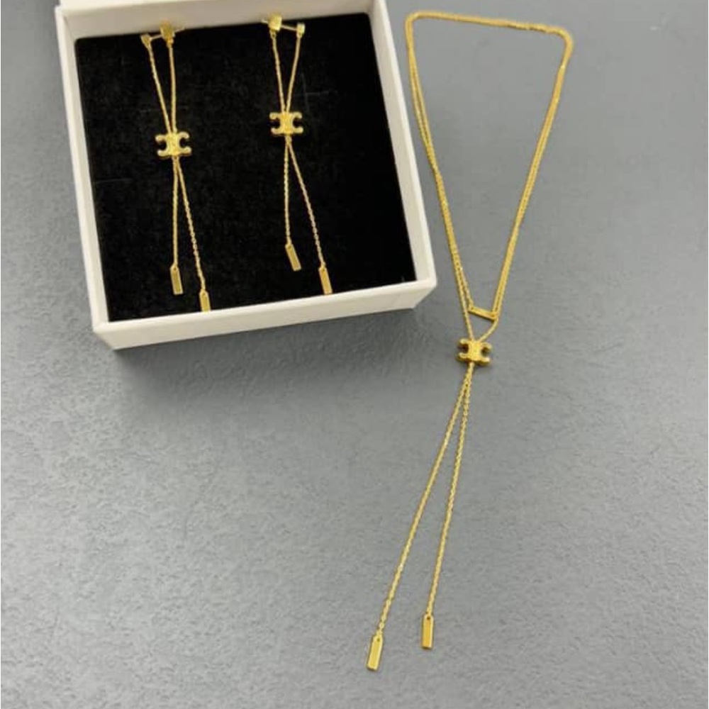 Celine necklace maillon de triomphe paris adjustable gold chain Macadam logo